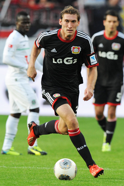 引起了多方 引起了多方