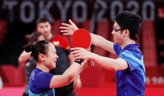 协主席的重 协主席的重