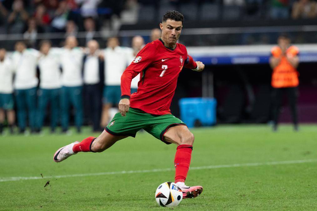 边锋安东尼 边锋安东尼